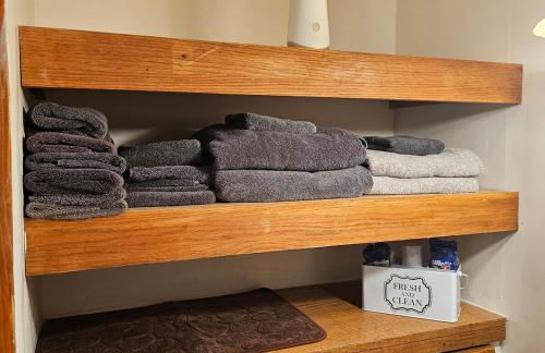 Pet Friendly Creekside Cabin Kooser St Park - Foto 17