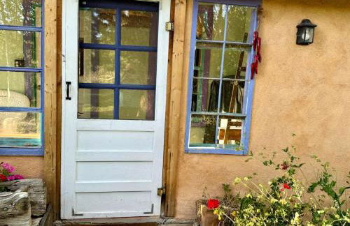 Artistic Garden Casita on Organic Farm in New Mexico - Foto 13