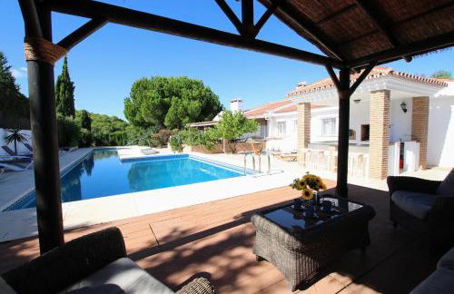 TESS Villa Andalucia - Photo 38