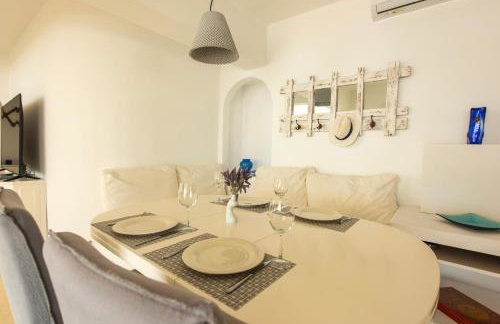 Eagles Nest Mykonos Suites & Apartments - Shared Pool & Jacuzzis - Foto 49
