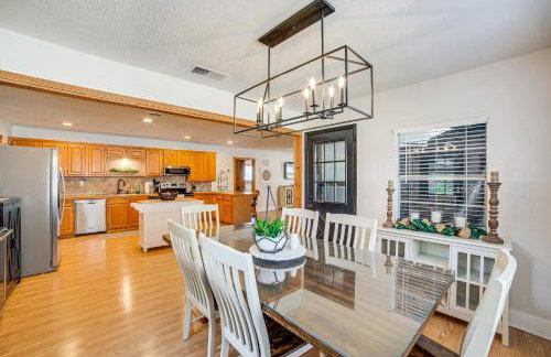 Spacious Deck Waterfront Home in Gun Barrel City! - Foto 3