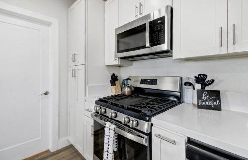 Country Charmer Single Story Cottage Pet Friendly - Foto 31