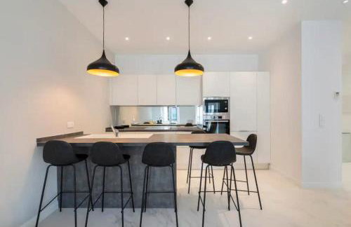 3 bedrooms 3 bath Bivouac 2 min Palais - Photo 11