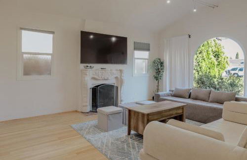 Minimalist Luxury Home With Botanic Garden - Foto 8