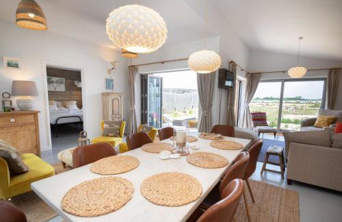 Sea Breezes by inspirestays-com - Foto 28