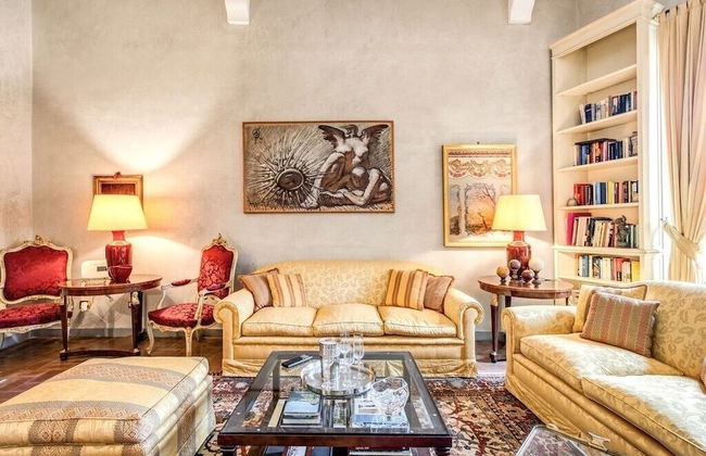 Wonderful Apartment With Balcony In Piazza Margana - Foto 22