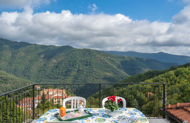 4 bedroom Apartment in Prelà with swimming pool and garden - Photo 2