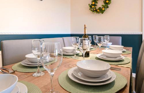 Hot Tub, 3 Bedroom Retreat, Near Snowdon, WIFI, Parking, Sleeps 6 - Foto 48