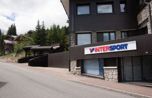 Courchevel 1550 – VERITABLE SKI AUX PIEDS – APPARTEMENT LES TOVETS T2 – 47m2 – 4P - Foto 7