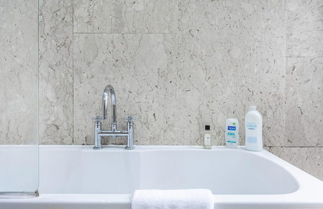 London 2 Bed Apartment With Free Wifi - Foto 15