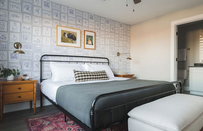 Cherokee by AvantStay – Contemporary Design in a Prime Location - Photo 20