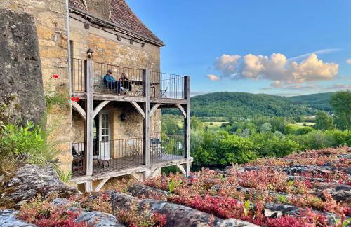 New Listing! Maison Delluc with Spectacular Vistas - Foto 16