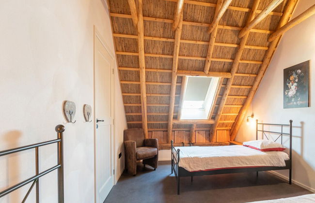 Farmhouse in Staphorst With Sauna - Photo 9