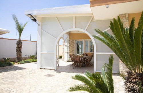 Villa Eleonora con piscina Fronte Mare - Foto 61