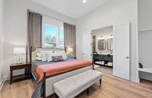 Gloria Estate- 2 blocks to Silos - Foto 13