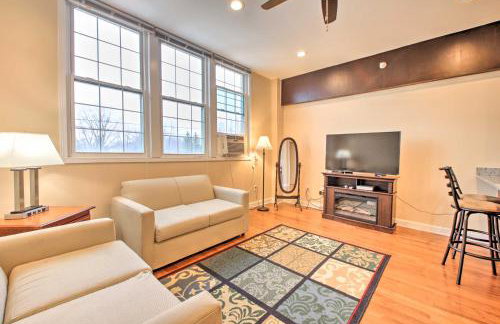 Cozy Couples Getaway Less Than 2 Mi to Lake Michigan! - Foto 12