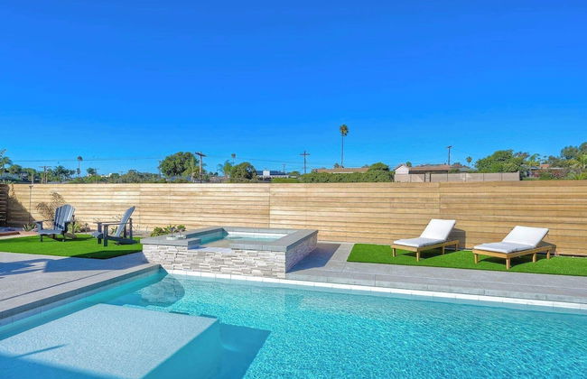Immaculate 3 BDR in Oceanside - Private Pool & Spa - Photo 42