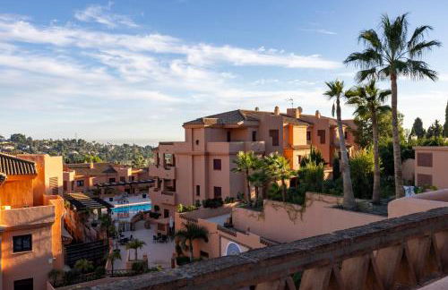 Royal Marbella Resort, Pool, Golf, Beach & Bars - Photo 25