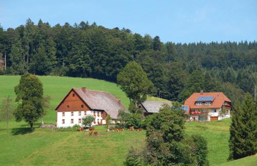 Baschijörgenhof - Foto 1