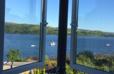 Tigh Na Mara - Foto 1