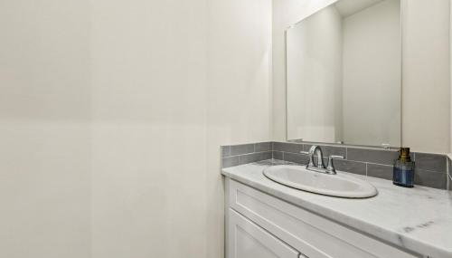 NEW Willow House KING Garage Sports Complex - Foto 3