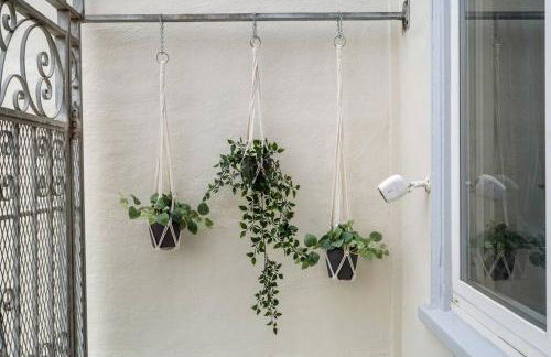 Stunning 2 Bedroom 1 Bath Home near BART - Photo 34