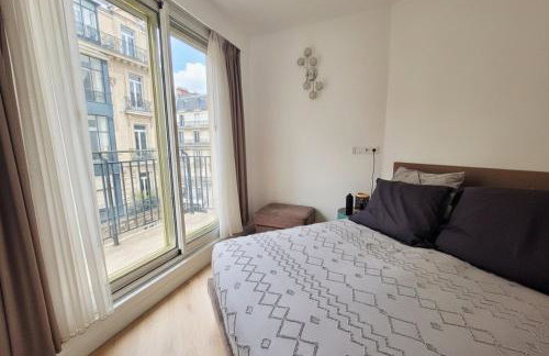 Luxury Paris Apt, Eiffel View, Golden Triangle - Photo 6