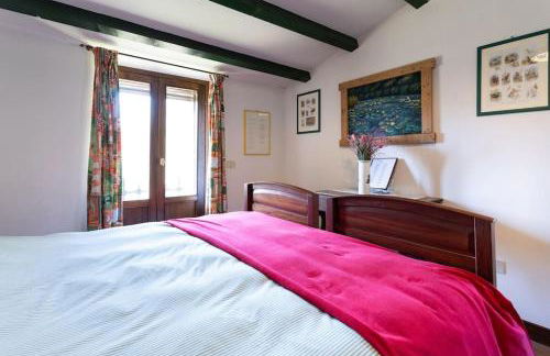 Villa I Camini - Outbuilding, dependance - Swimming pool - Garden - BBQ and fireplaces - Soccer field - Foto 17