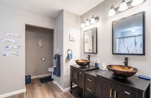 Spacious beautiful home near Kalahari Resorts (9min) - Photo 7