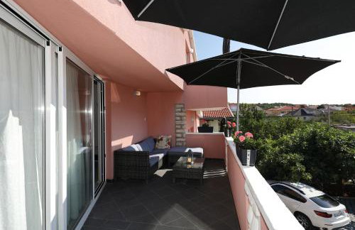 Apartment with private pool - Foto 13