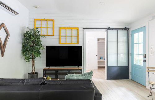 Tranquility Pond Cottage, Relax, Fish and Unwind - Foto 3