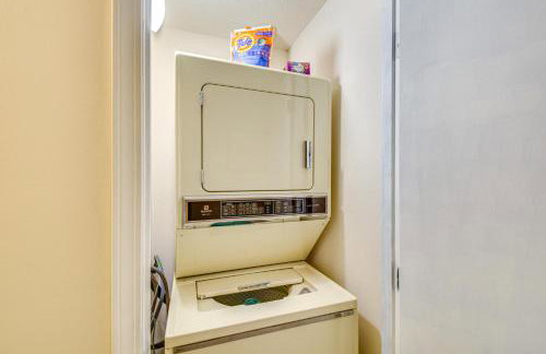 Private Balcony Lake Keowee Home with Pool Access - Foto 19