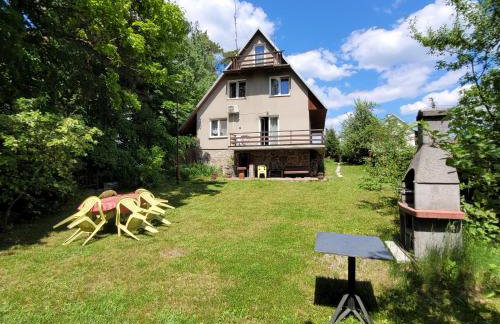 Dom Nad Jeziorem Staw - Foto 1