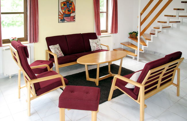 3 bedroom House in Stárkov with swimming pool and garden - Photo 9