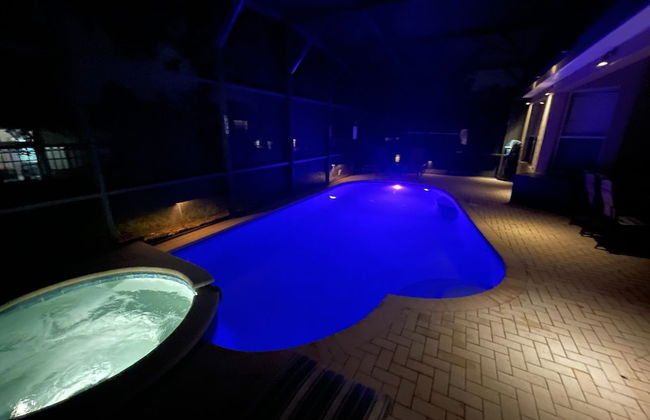 Funcation at Windsor Hills by Shine Villas Sleeps up to 12 - Foto 45