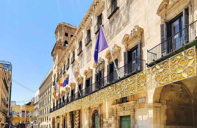 Hola Alicante : Privado 2 - Horas Intro Paseo por la ciudad con guía local - Foto 3
