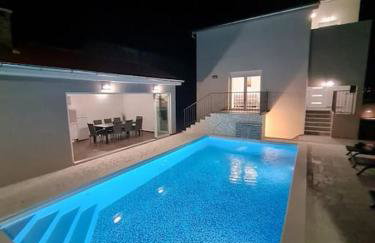 Kuca za odmor Feniks - Foto 31