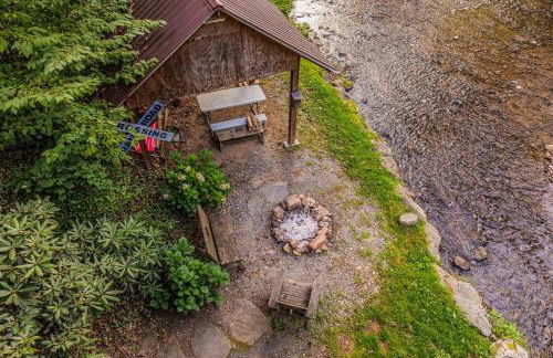 Moonshine Creek Too - Foto 19