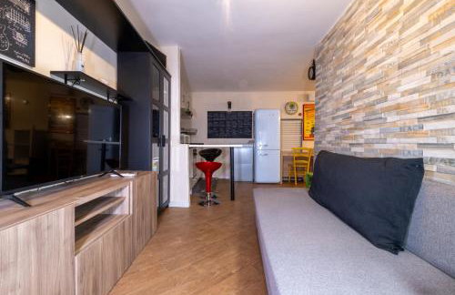 ht movie flat bilo - Photo 13