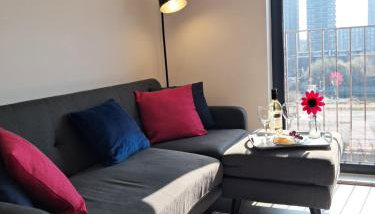 Lets Stay SA Manchester I 2Bed 2Bath l Waterfront l Private Balcony I Relaxing Retreat I Great Location - Foto 4