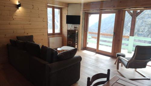 Les Hauts du Roux - Photo 1