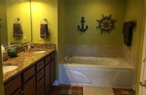 Opus Condominiums - Photo 26