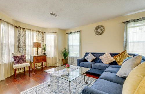 Spacious Home with Patio 8 Mi to Dtwn Decatur - Foto 5