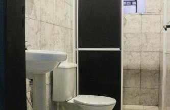 Apartamento Inteiro Central 2 Quartos e Kitnet Inteira 01 quarto - Foto 25