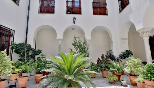 Pedro Lopez Free Parking Cordoba Center - Foto 3