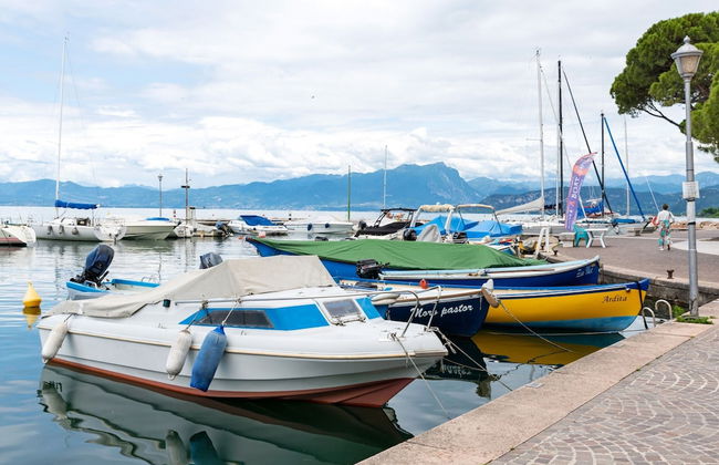 Vibrant Holiday Home in Lazise with Swimming Pool near Lake - Foto 34