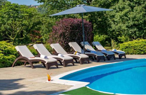 Holiday house with swimming pool - Photo 37