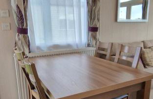 Betty by the Bay, Church Farm Caravan Stay - Foto 13