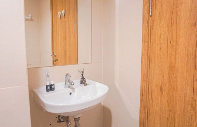 Good Choice and Comfy Studio Apartment at LRT City Jatibening - Photo 16