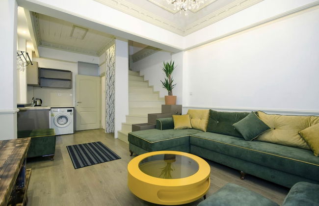 Stylish Triplex House Balat - Foto 17